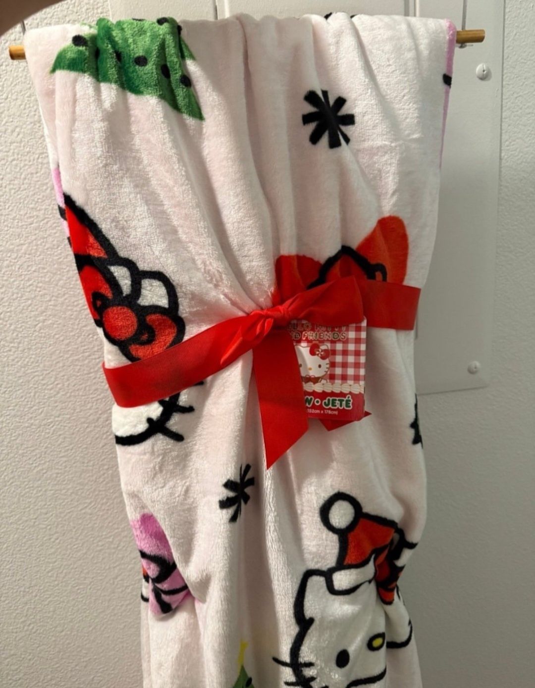 Hello Kitty Blanket 