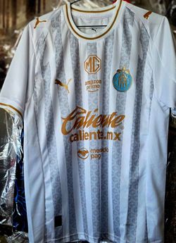 CHIVAS NEW EDITION