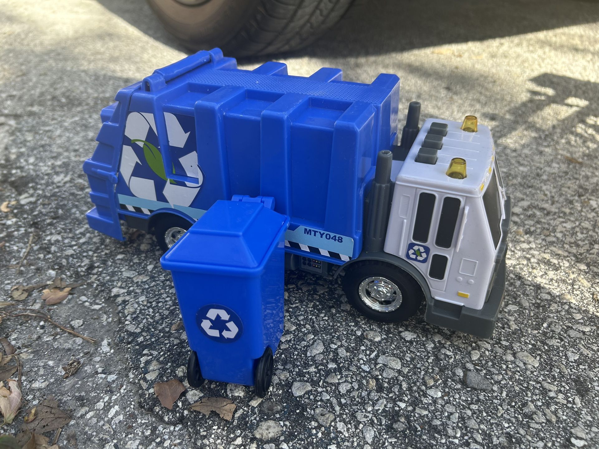 Recycle Truck Toy