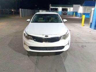 2016 KIA Optima