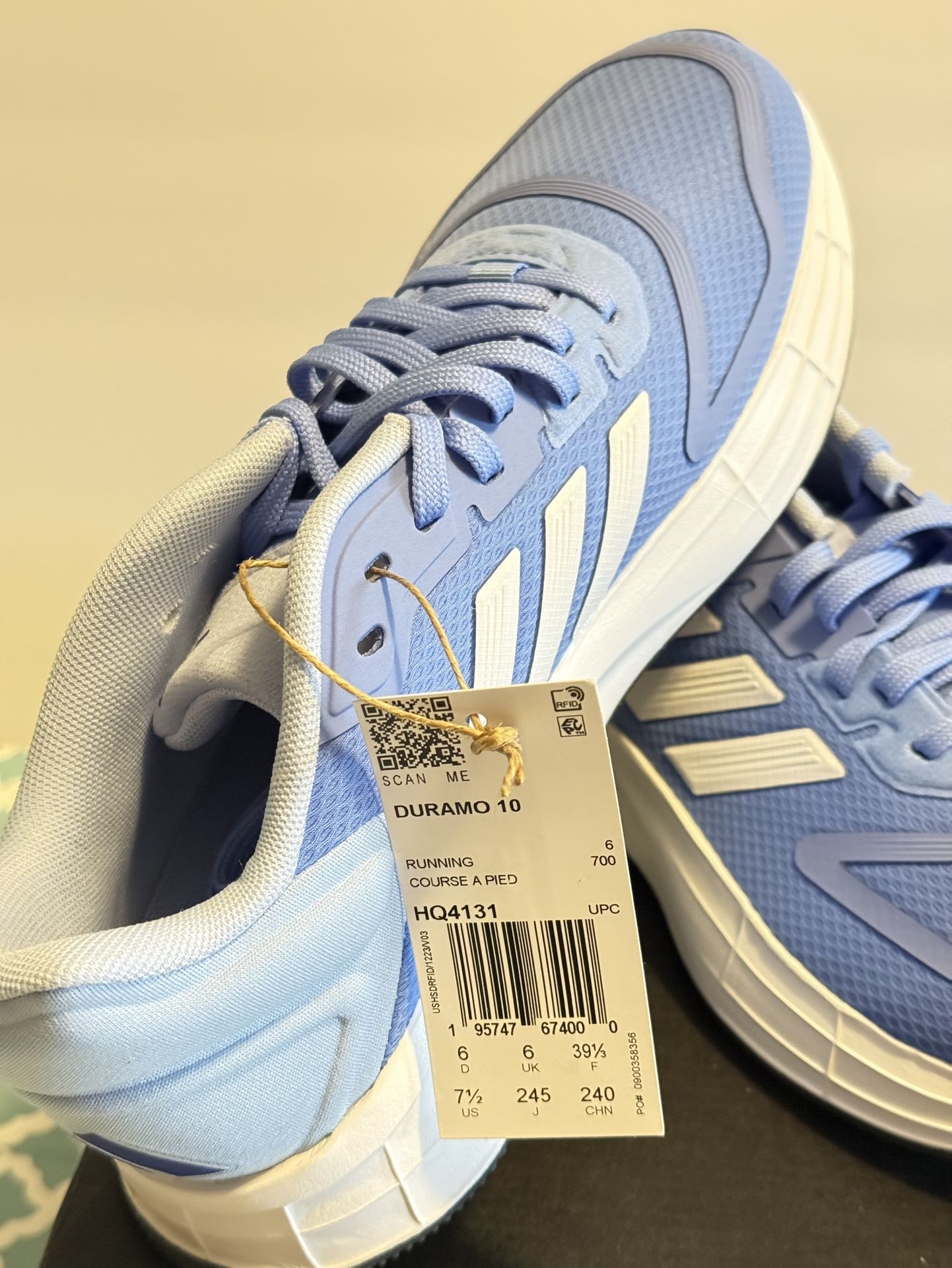 Adidas Duramo 10 Running Shoes – Blue – Men’s 6.5/Women’s 7.5