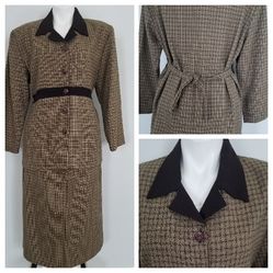 2 Pcs. Women's Blazer And Skirt Suit