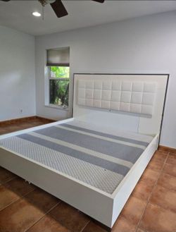 King bed
