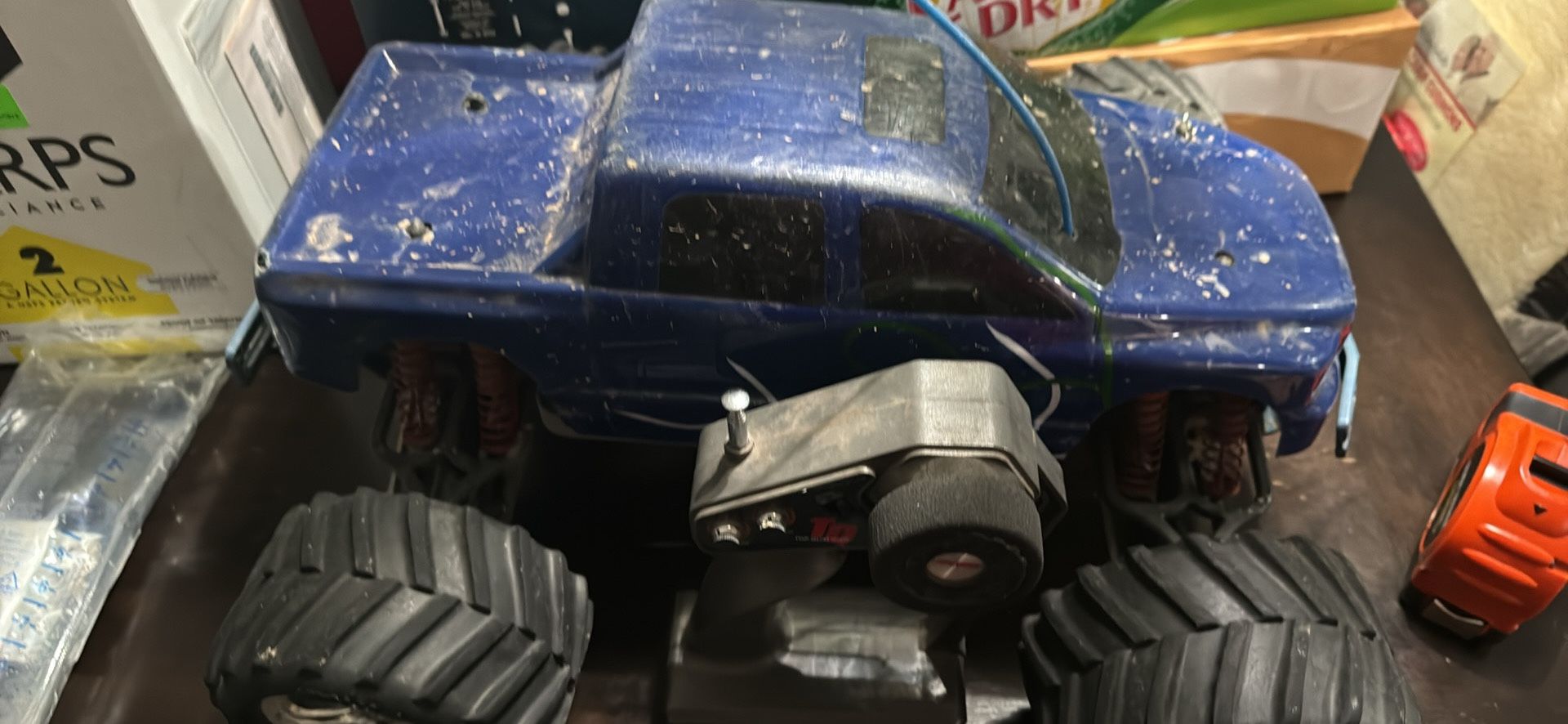 Traxxas Emaxx