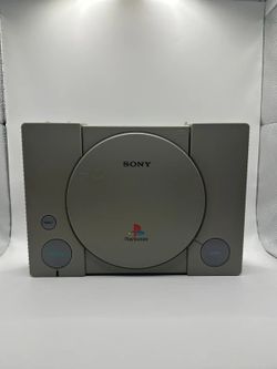 Sony PlayStation SCPH-7001 With Hookups and Controller