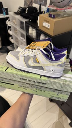 Nike Union LA x Dunk Low Passport Pack Court Purple Size 9.5