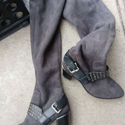 7.5 Grey Knee Hogh Boots