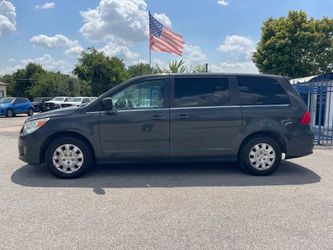 2012 Volkswagen Routan