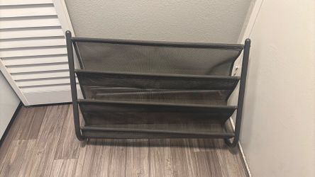 Shoe rack