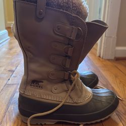 Sorel Tan Waterproof Winter Boots Size 11 Womens