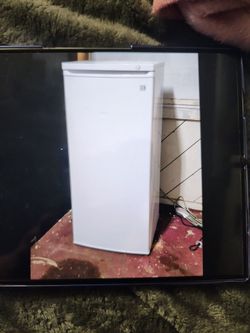 Kenmore mini freezer super nice