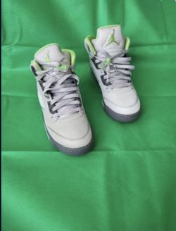 Boys Jordan 5 Green Beans Size (6 6.5) Used No Box