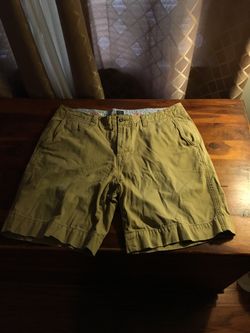 Male kaki shorts classic fit ,flat front great slim fit