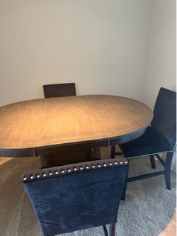 Oval Wood Dining Table Set with Upholstered Nailhead Chairs – Local McKinney Pickup