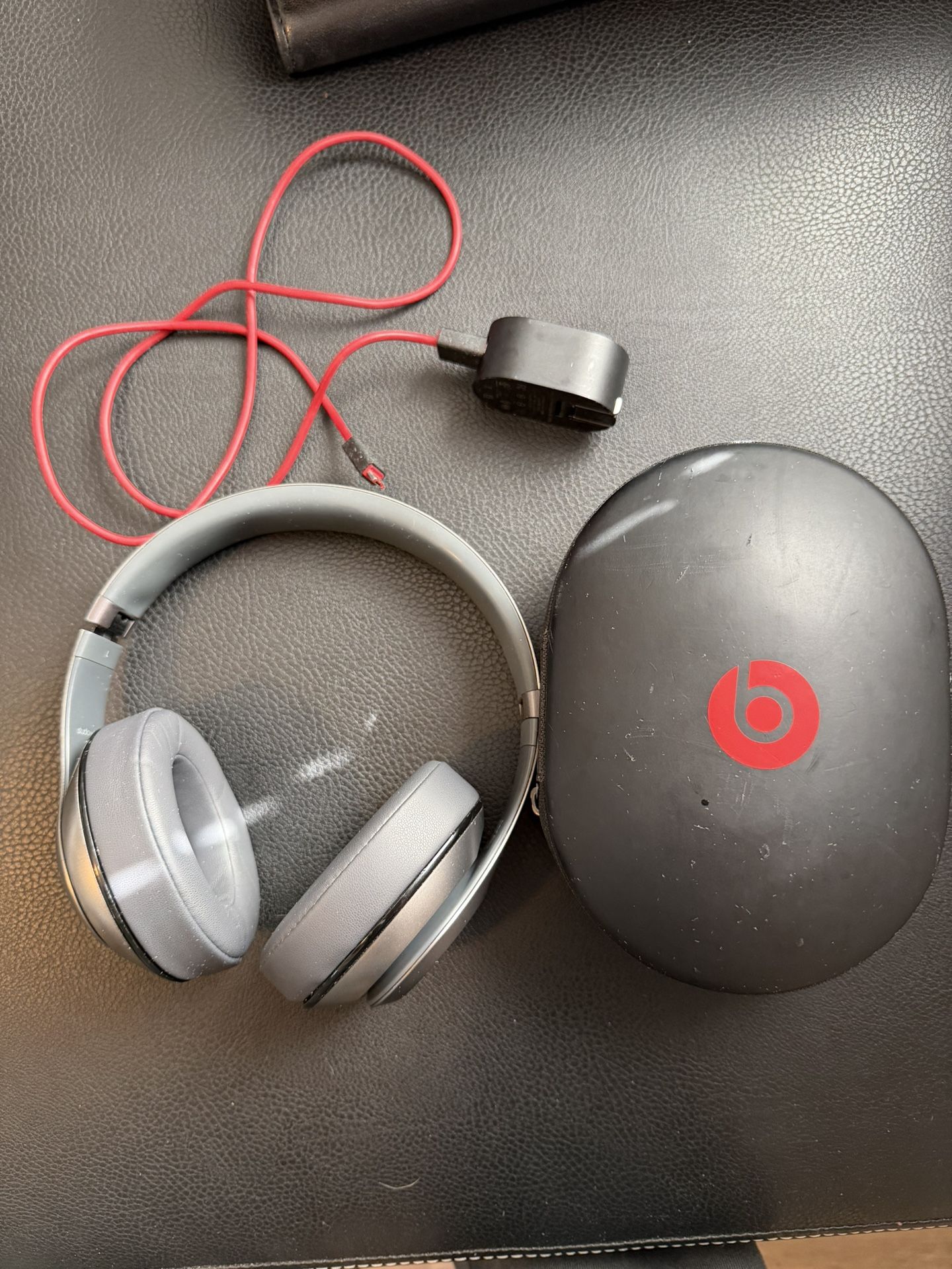 Beats Studio Pro