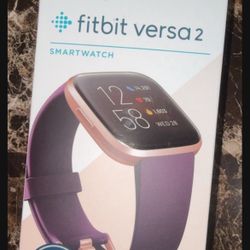 Fitbit Versa 2 Smartwatch Bundle 