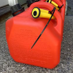 New Specter 2 Gallon Fuel Cans 