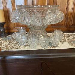 Glassware Glasses , Serving , Candy Dishes Some vintage . Two Piece Punch Bowl With 18 Glasses. 