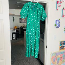 Women’s dress