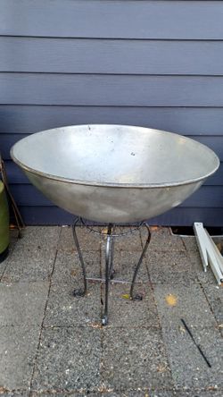 Large Bowl Disco Chicharronera 30" - Hand Hammered - Cantonese Wok , Fire Pit
