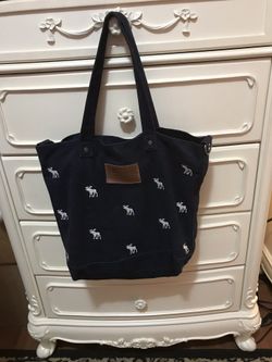 ***Abrecrombie/American Eagle🦅