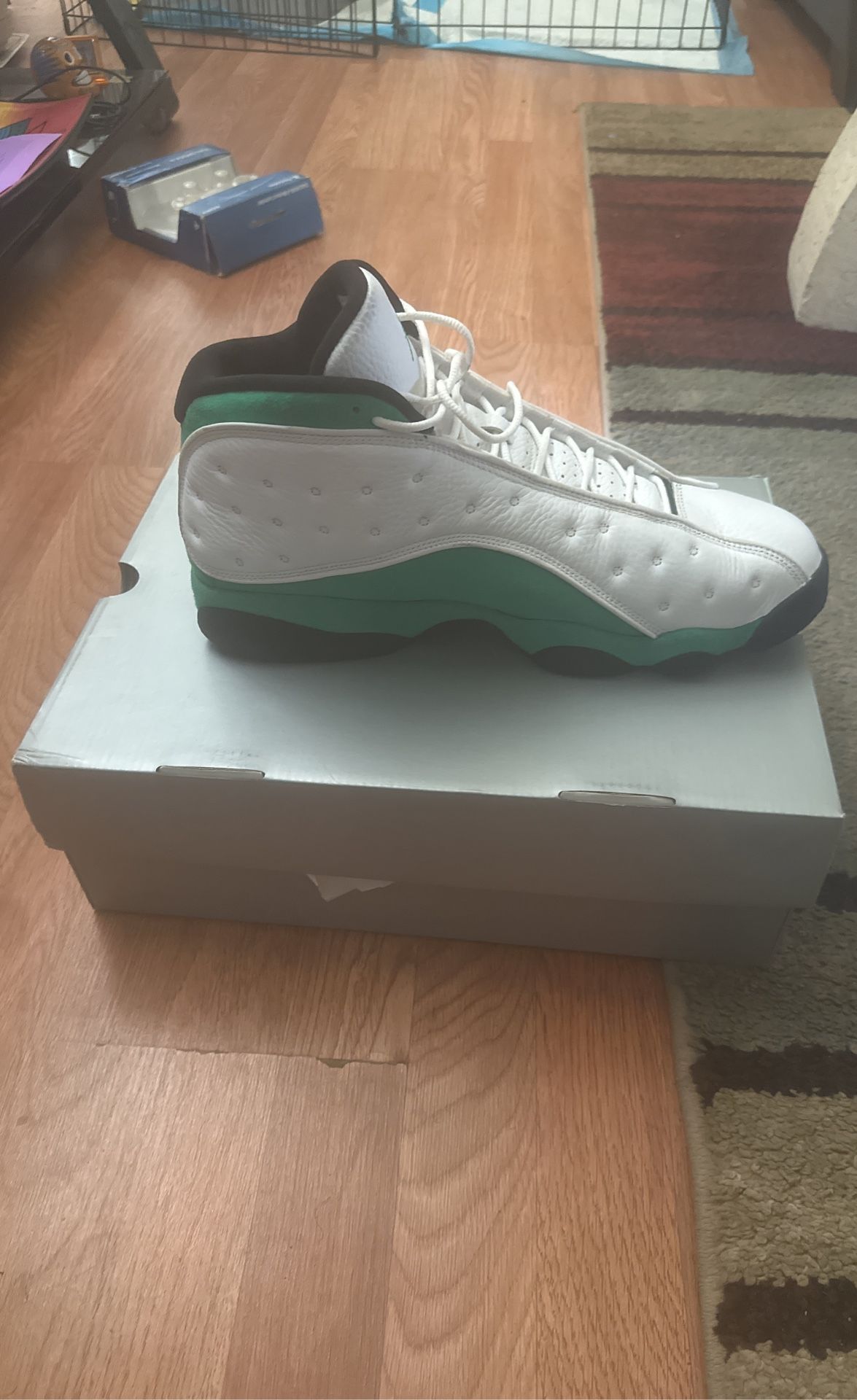 Jordan 13 Retro Lucky Green