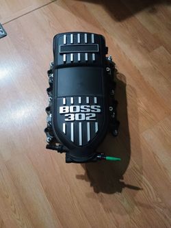 Intake manifold (Mustang Gt 2011-2014)