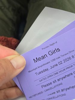 Tonight's performance mean girls