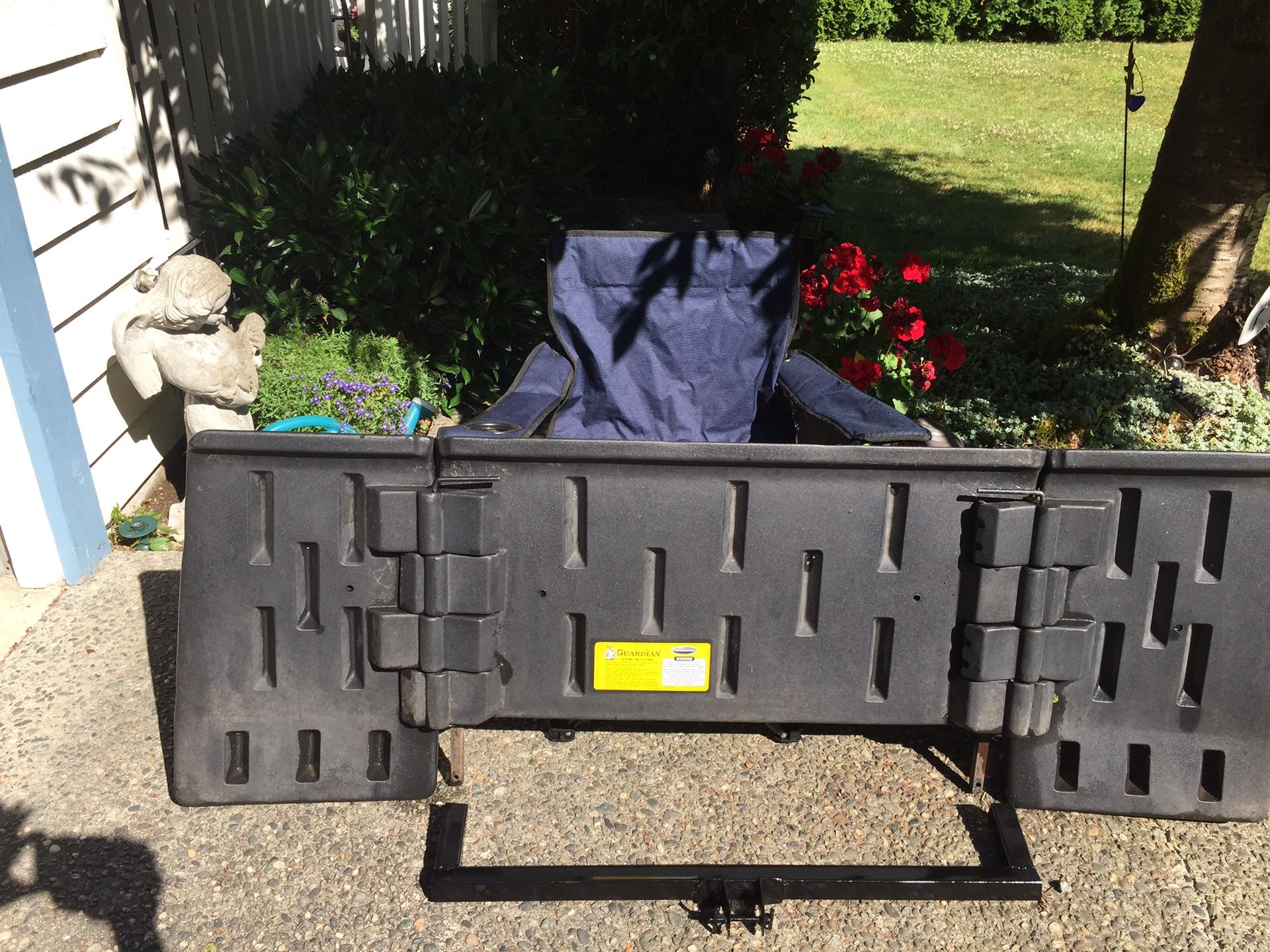 Like new Roadmaster Guardian tow vehicle rock guard to protect tow