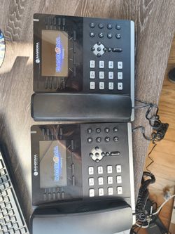 Sangoma S705 IP Phones- Two Available