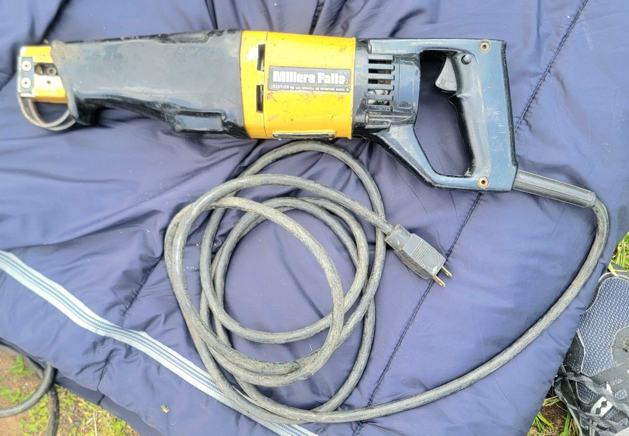 Ingersoll-Rand Miller's Falls Heavy Duty Sawzall 120v corded