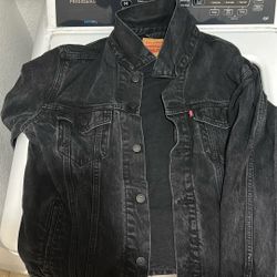 ALL BLACK DENIM JACKET