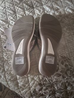 Women sandals