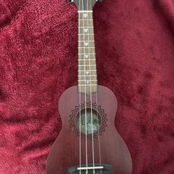 Luna Ukulele (Vintage Mahogany Series – Red Satin) 🎶