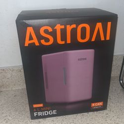 AstroAI Mini Fridge 2.0 Gen, 6 Liter/8 Cans -New