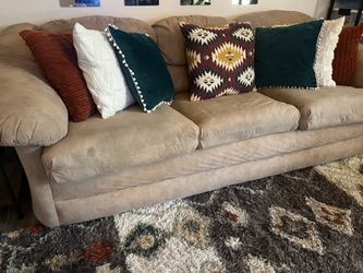 Queen Sleeper Sofa + Serta Mattress & 2" Topper