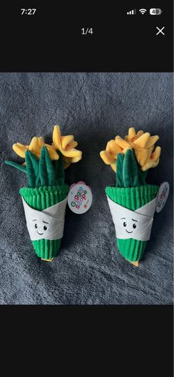 Daffodil Bouquet Plush