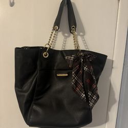 Like New Black Leather Steve Madden Purse