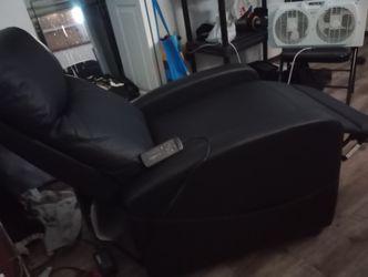 Reclining Massage Chair