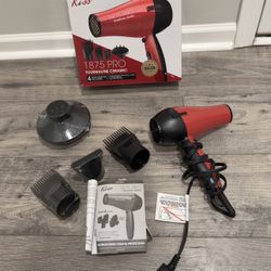 Kiss 1875 Pro Tourmaline Ceramic Blowdryer W/ Box Instructions & 4 Attachments