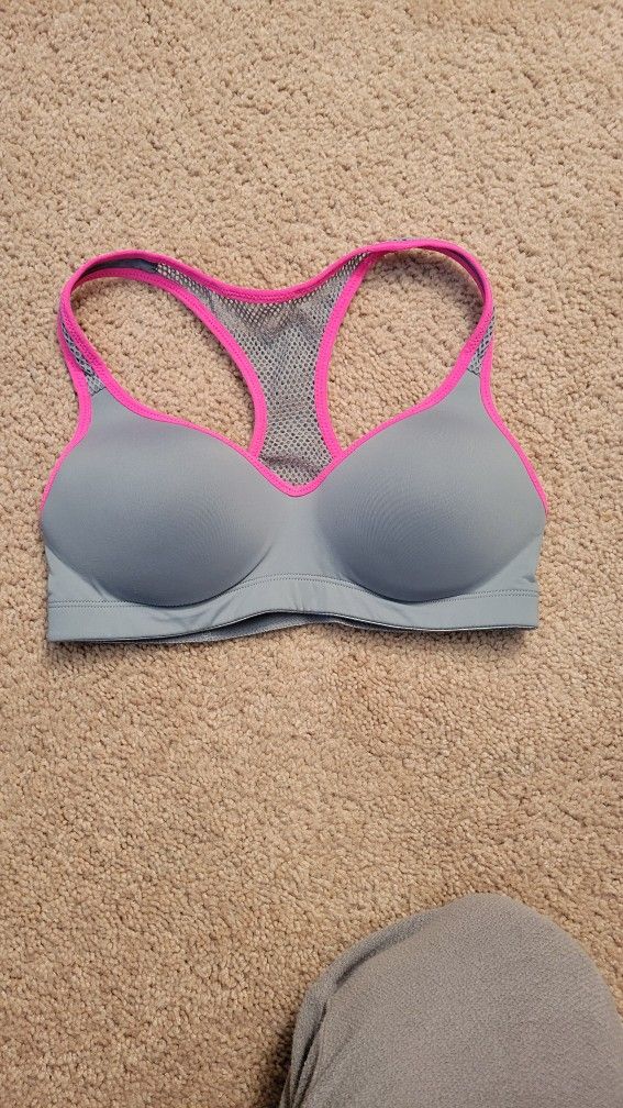 PINK Victoria's Secret Women's Yoga Bra in Gray and Pink
