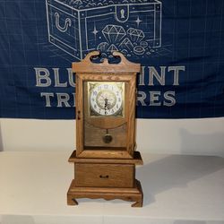 🕰️✨ Vintage Oak Pendulum Clock – Battery Operated, Works Great! ✨🕰️