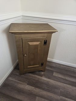 Wood Cabinet