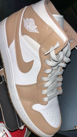 Air Jordan 1 Mid "Tan / Gum"