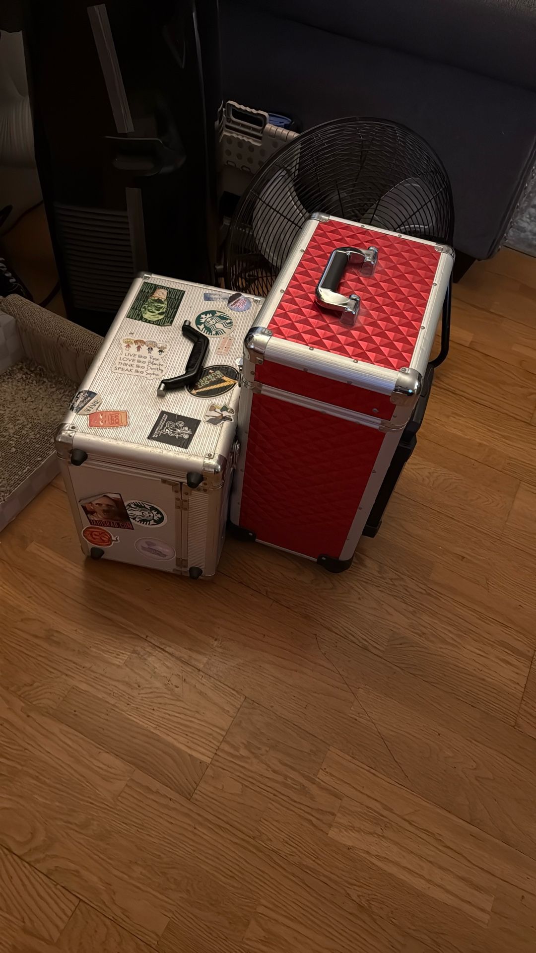 Roller Make Up Boxes