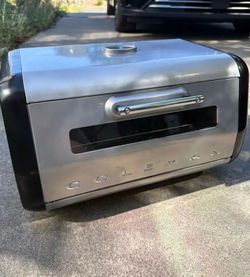 Rare Coleman Propane Camp Oven
