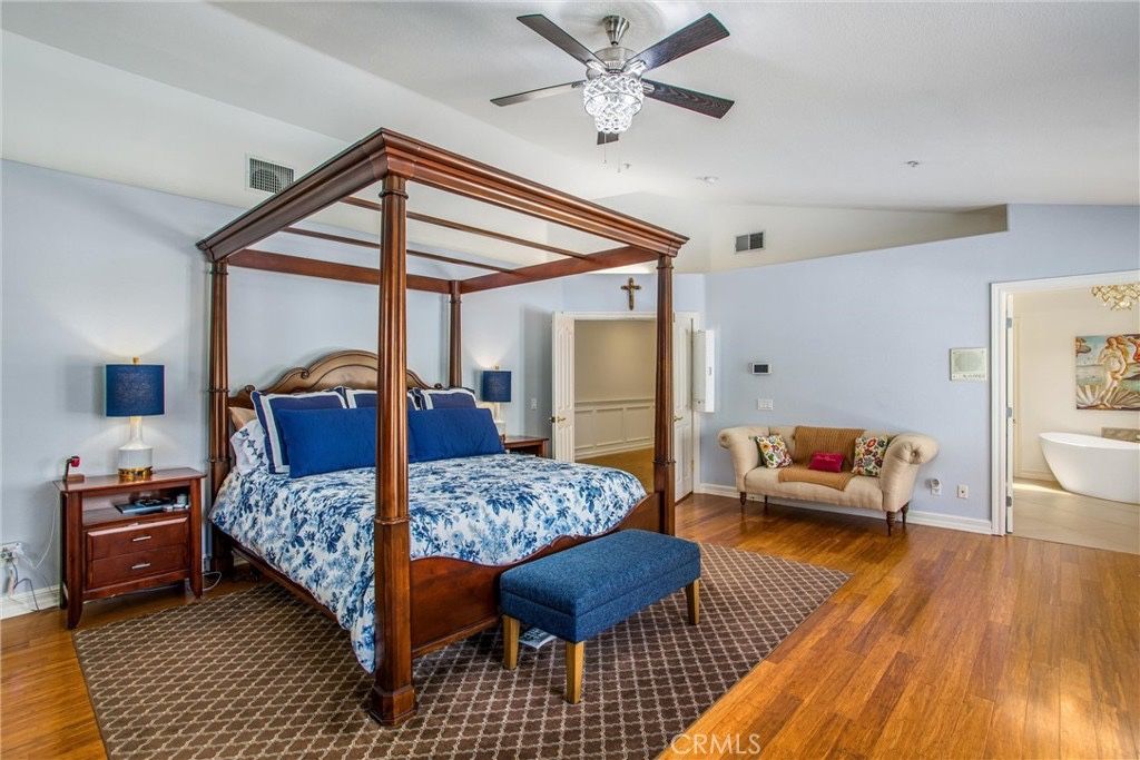 Bassett Cal-King Louis Philippe Bed