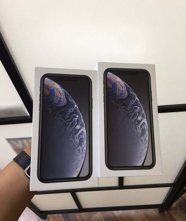 IPHONE XR 64GB ALL CARRIERS AVAILABLE FD6