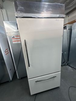 36”KITCHENAID PANEL READY BOTTOM FREEZER BUILT IN