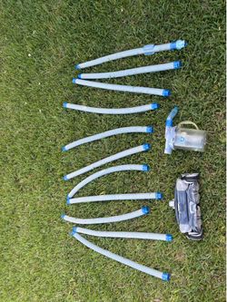 Pool vacuum and filter with hoses